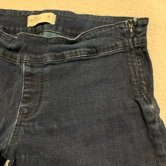 Hollister Jeans - Picture 5 of 6